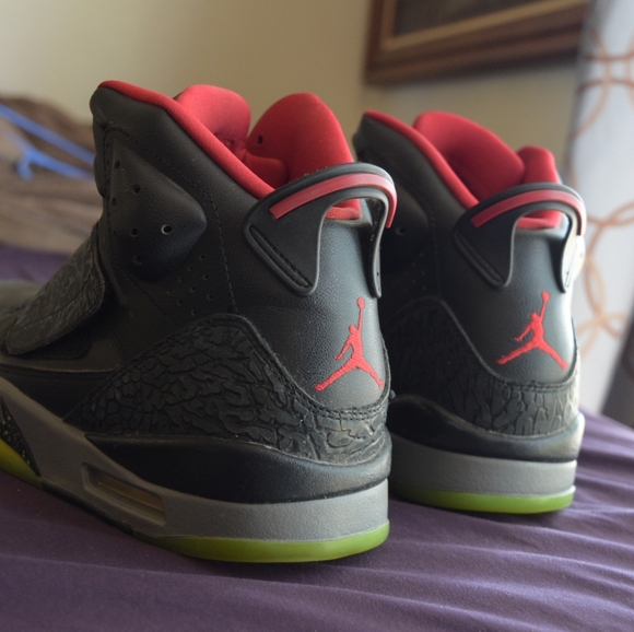 Jordan Son of Mars Marvin the Martian - Picture 3 of 5